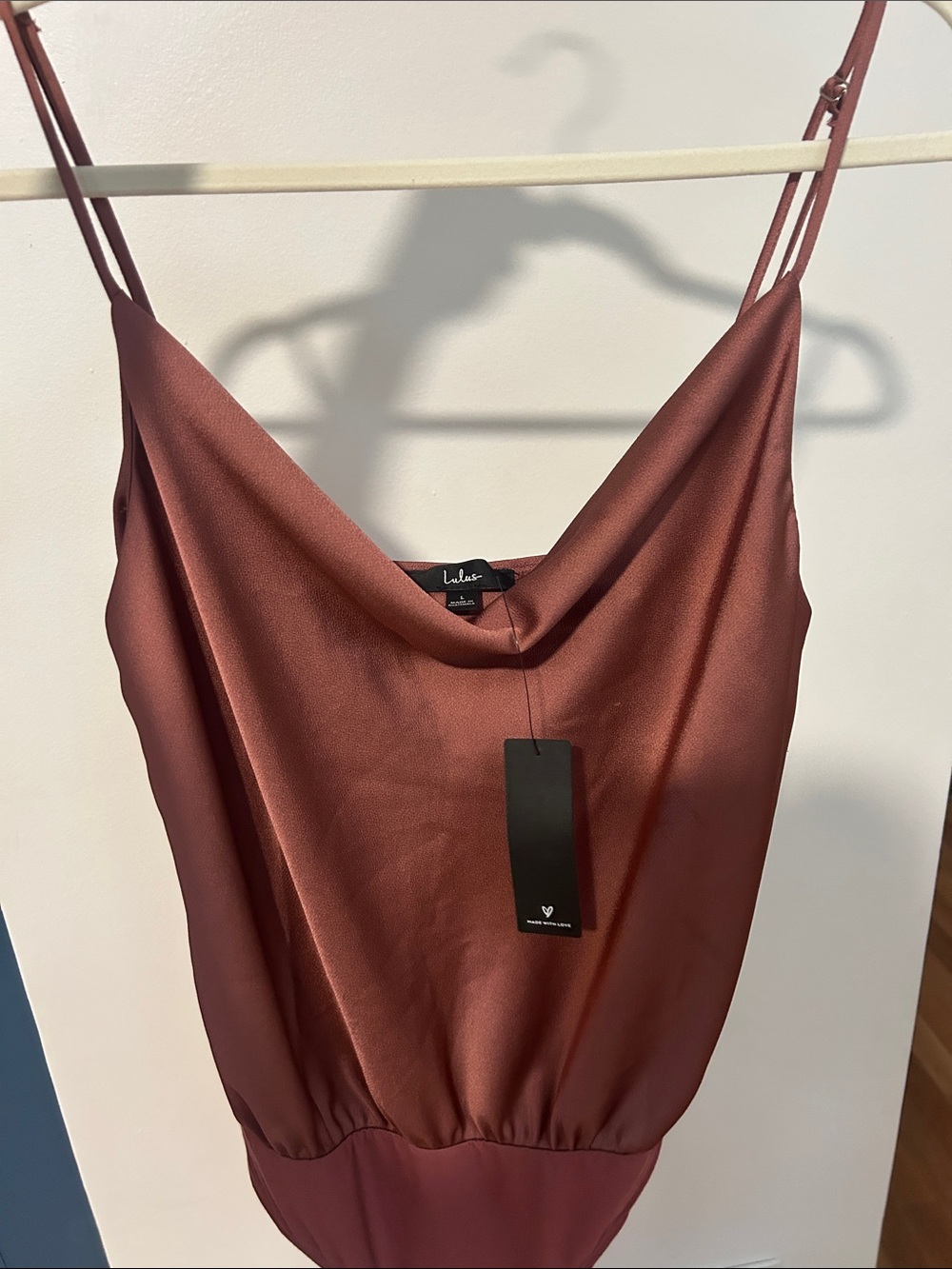 New with Tags Lulu's Rusty Rose Satin Cowl-Neck Bodysuit